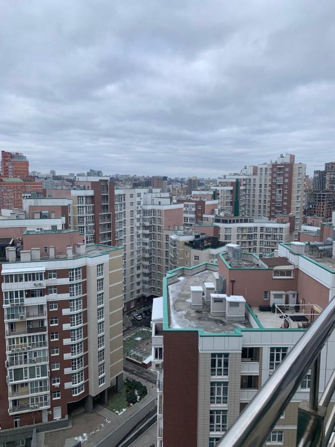Comfortable Apartments French Quarter Акумулятори Світло Інтернет Завжди Kijev Kültér fotó